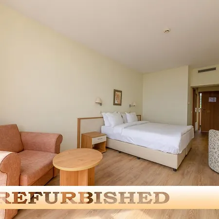 Helios 4* Golden Sands
